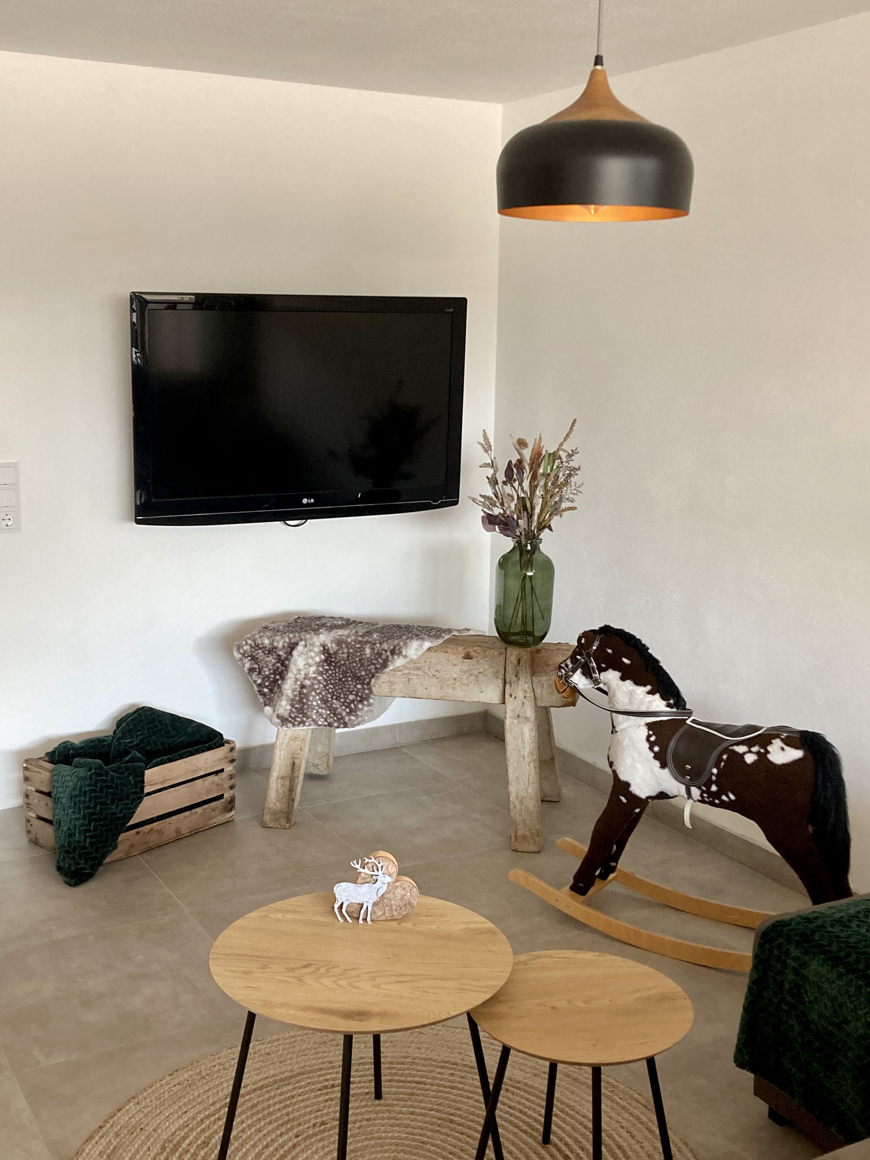 Wohnzimmer mit Smart-TV